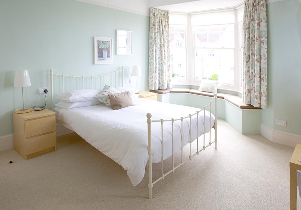 Oak And Glass Weston-super-Mare Room photo