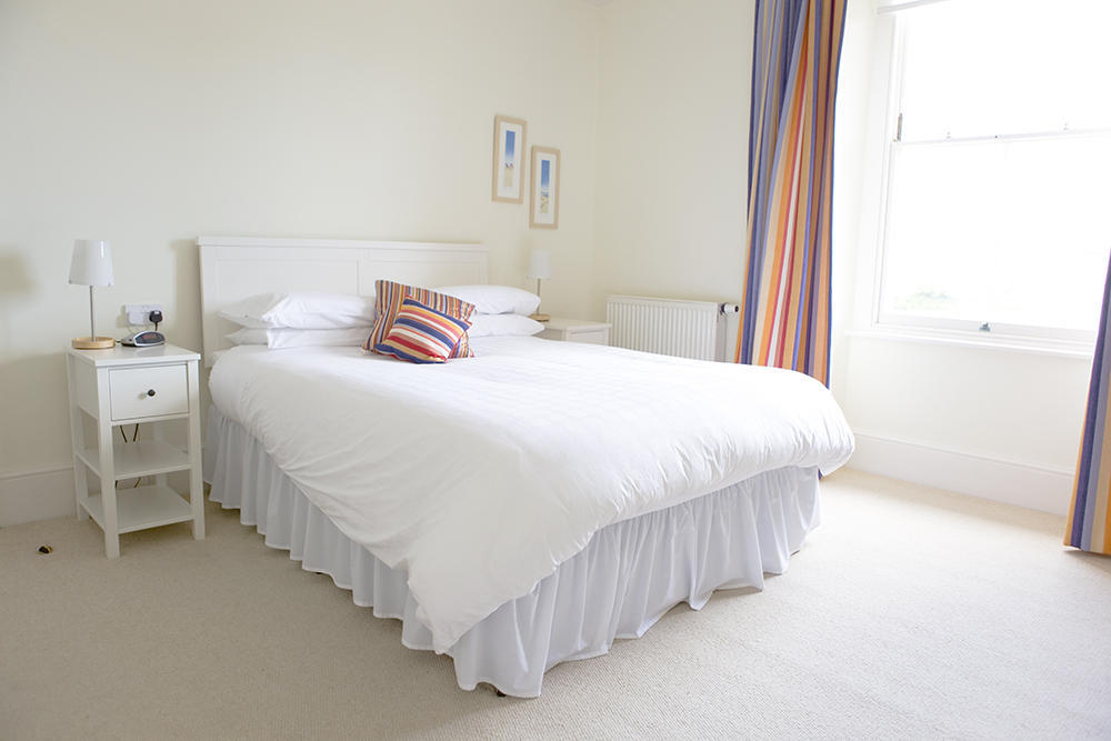 Oak And Glass Weston-super-Mare Room photo
